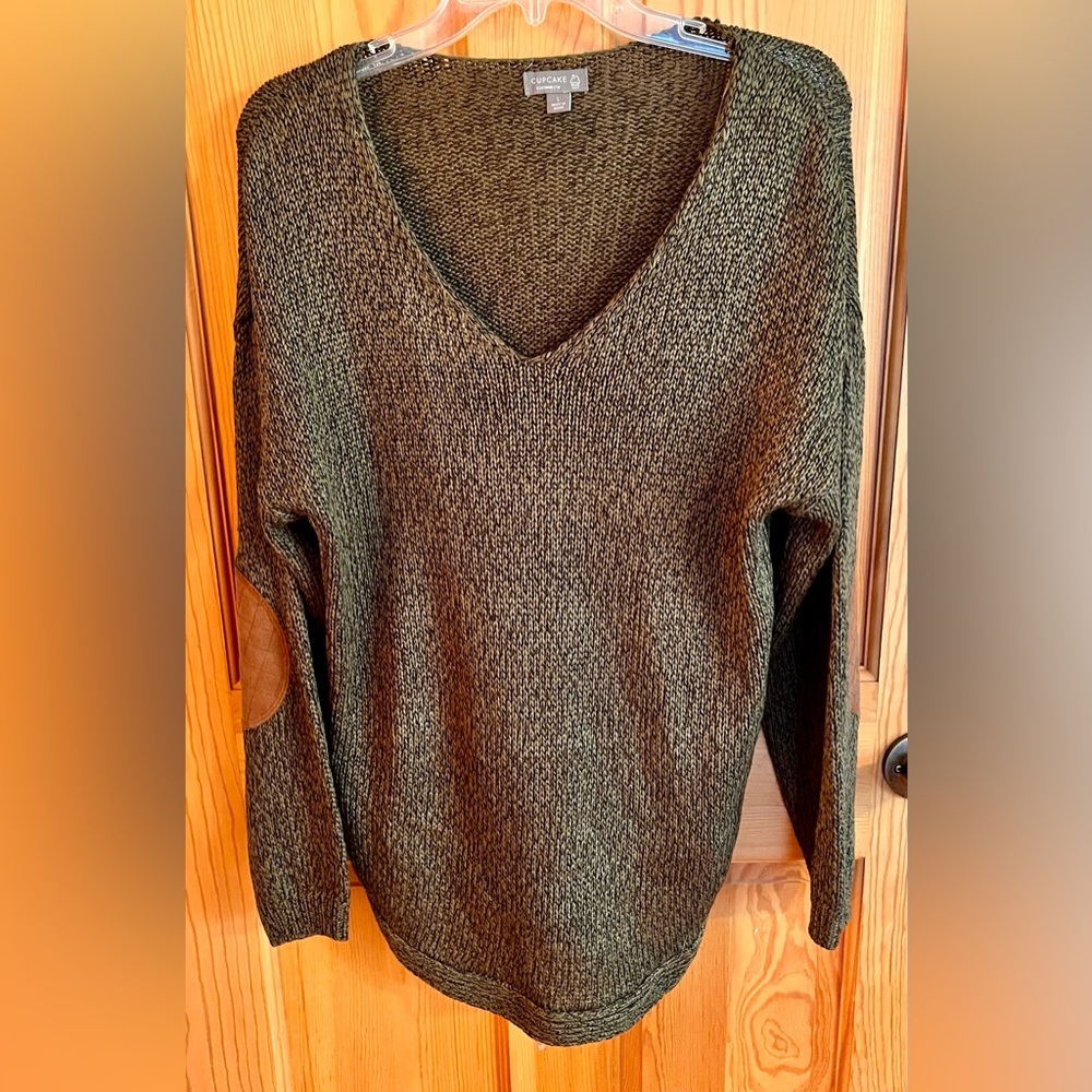 Cupcake Army Green Marled V-Neck Sweater Elbow Patches Preppy Dark Academia SZ L